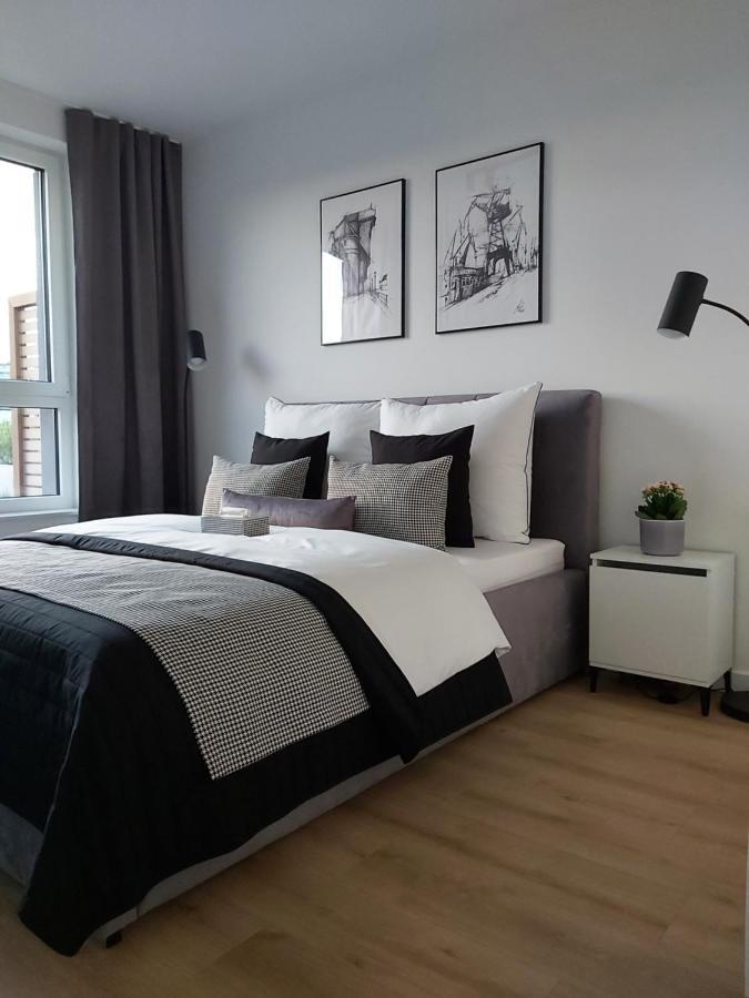 גדנסק Apartament 150 Zaspa Vvita Z Prywatnym Ogrodem I Tarasem מראה חיצוני תמונה